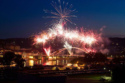 Donau in Flammen in Vilshofen